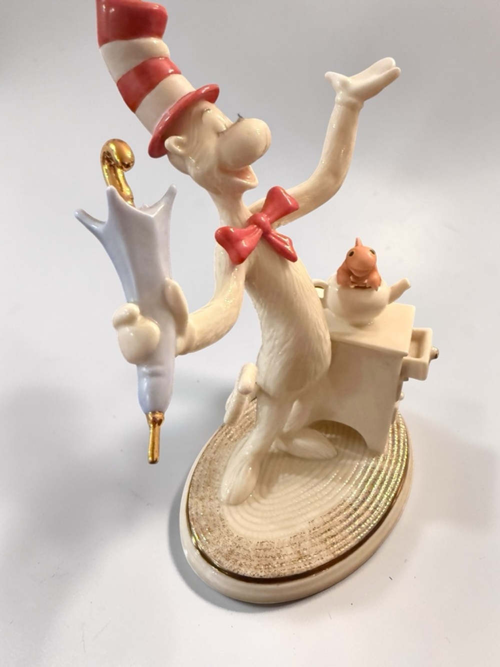 Lenox Dr. Seuss The Cat in the Hat Ivory China Figurine 24k Gold Accents - Picture 11 of 12